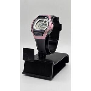 Casio Women's LWS2000H-4AV Solar Runners 120-Lap Grey and Pink Digital Sport